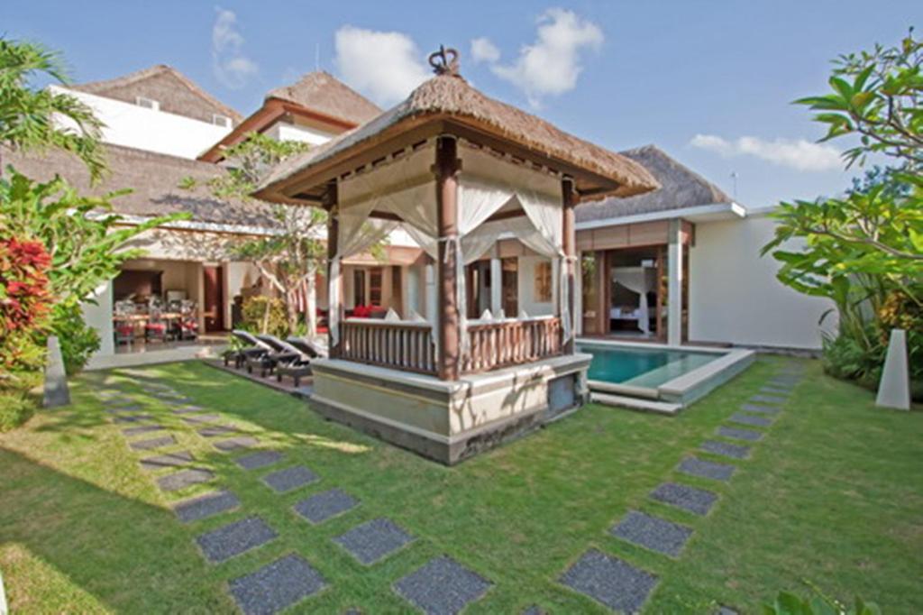 Arwana Estate Villa Seminyak Exterior foto