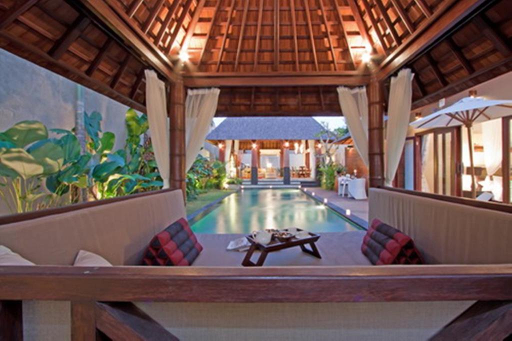 Arwana Estate Villa Seminyak Exterior foto